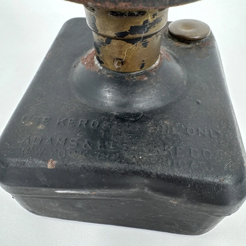 Antique Adams & Westlake‎ Co. Compact Table Top Kerosene Oil Lamp Tin Tank Glass